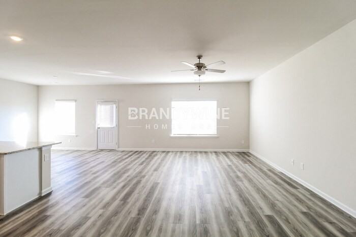 148 Avondale Blvd - Photo 5 of 24