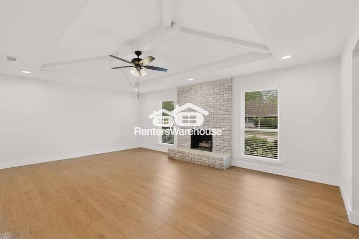 2140 Hondo Dr - Photo 5 of 43