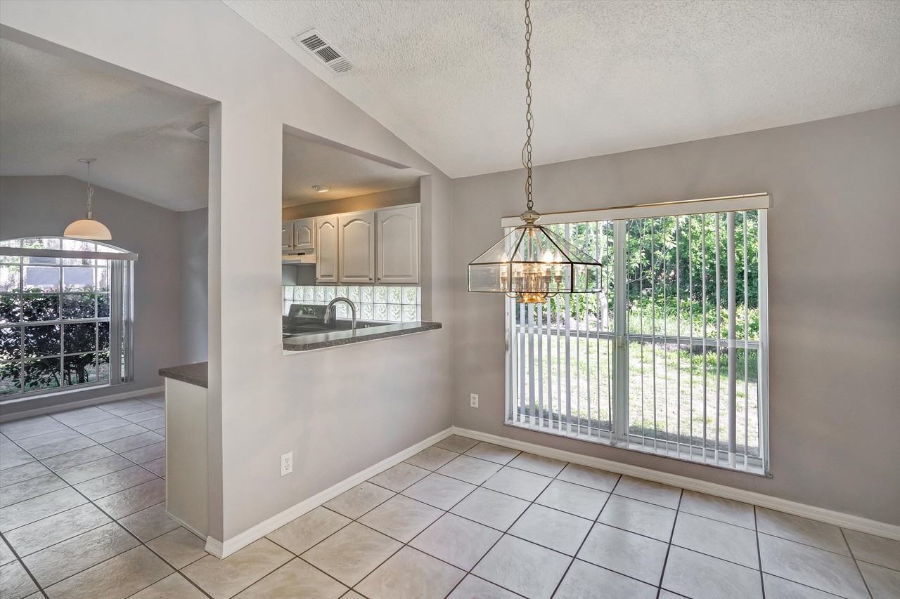 1033 Lake Davenport Blvd #1 - Photo 4 of 47