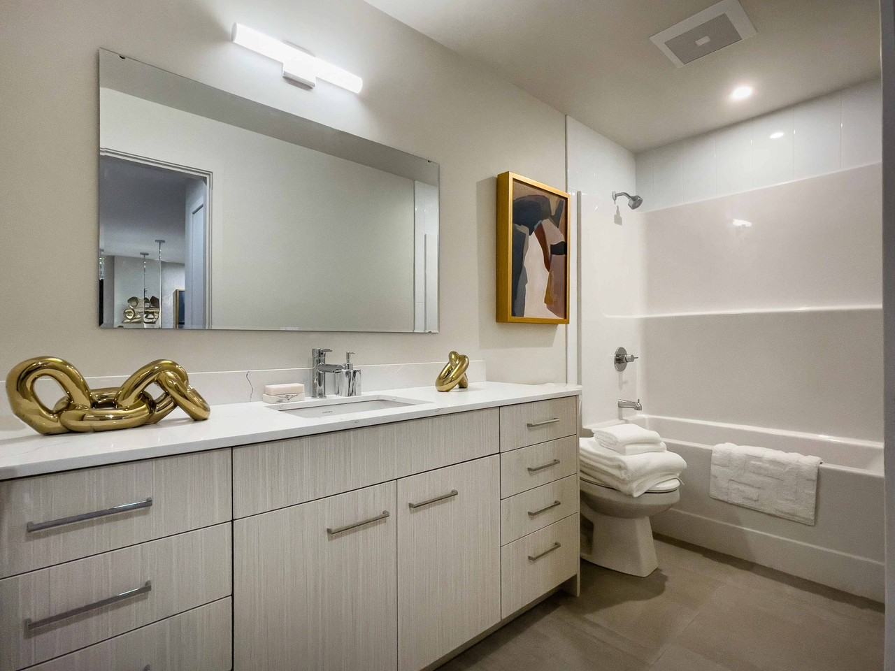 Aspire - Photo 7 of 25