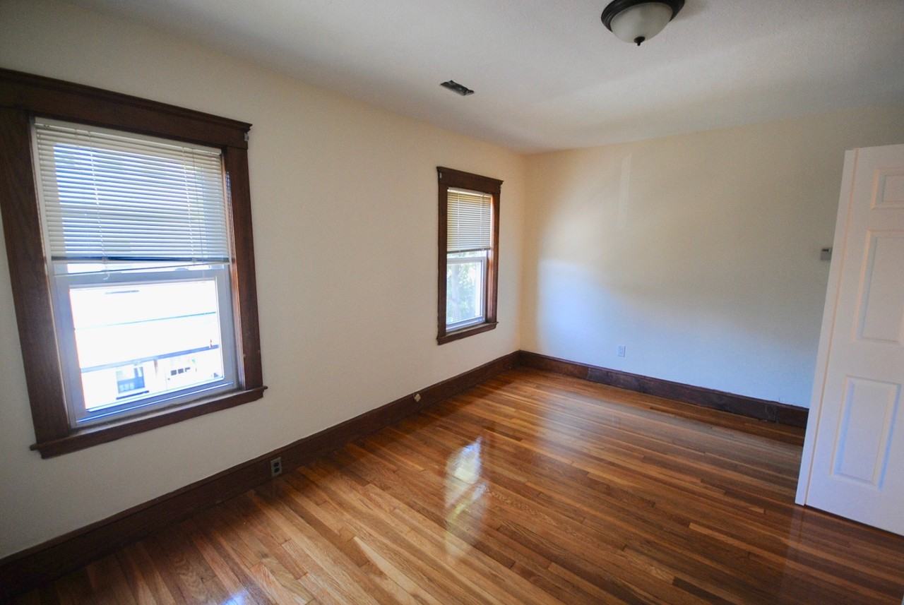 Taylor St. & Marshall St #A - Photo 3 of 12