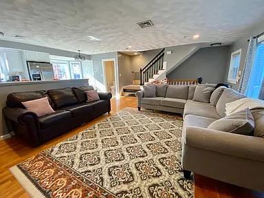 2 Ricciuti Dr #5 - Photo 2 of 6