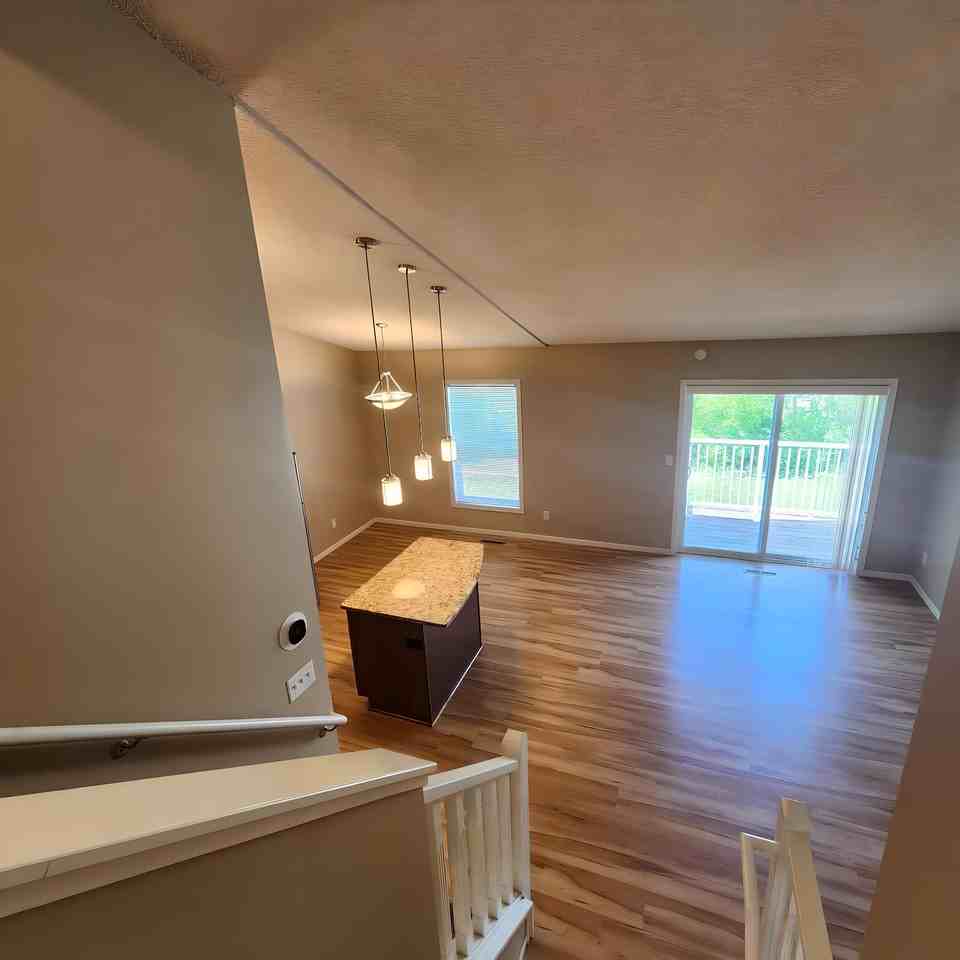 Eagan Gables - Photo 6 of 46