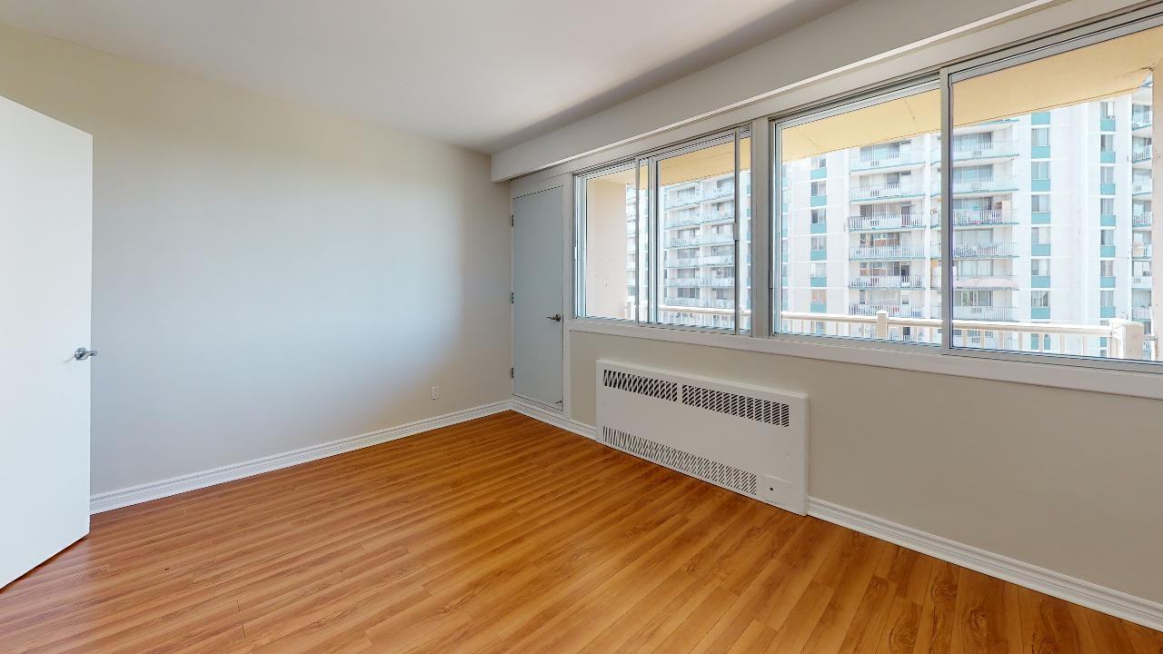 5550 Av Trent — photo 2