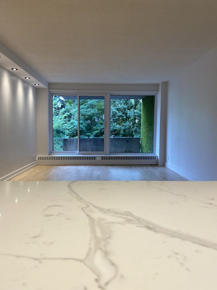 4700 Av Bonavista - Photo 3 of 11