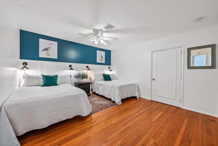 381 Zenith Lane - Photo 7 of 11