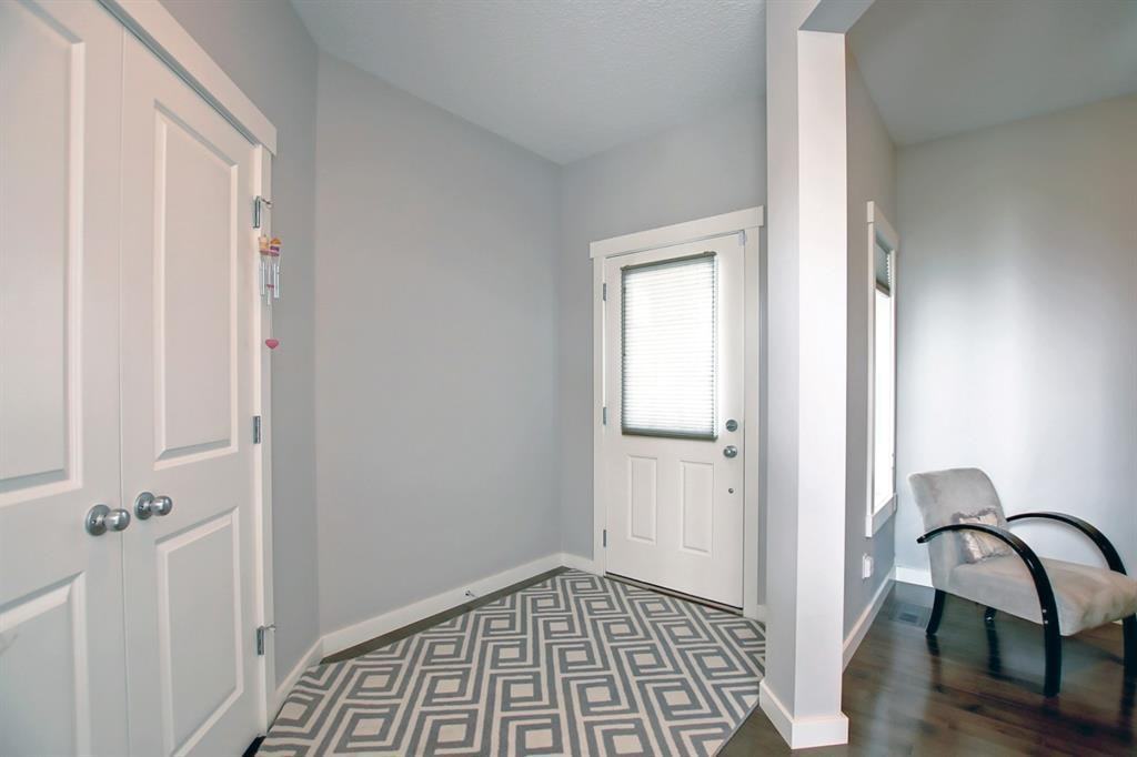 127 Chaparral Valley Mews Se - Photo 4 of 47