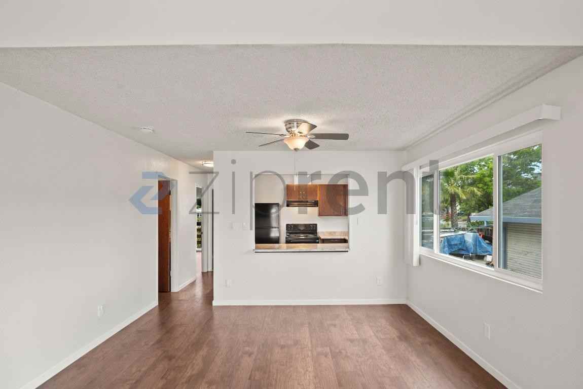 2837 55th Ave #4 - Photo 7 of 19