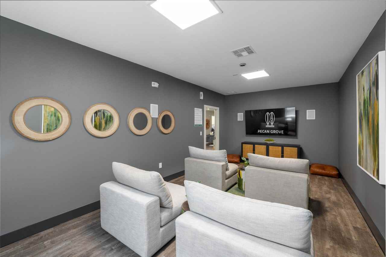 Pecan Grove - Photo 4 of 5