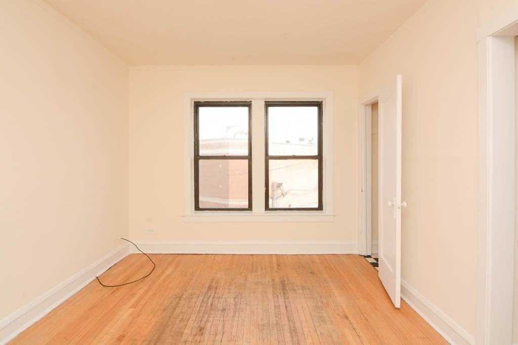 2712 N Spaulding Ave #PHH3 - Photo 6 of 19