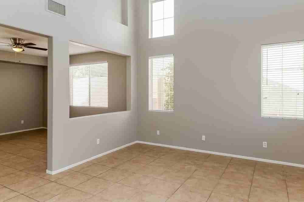 6855 Relic St - Photo 4 of 17