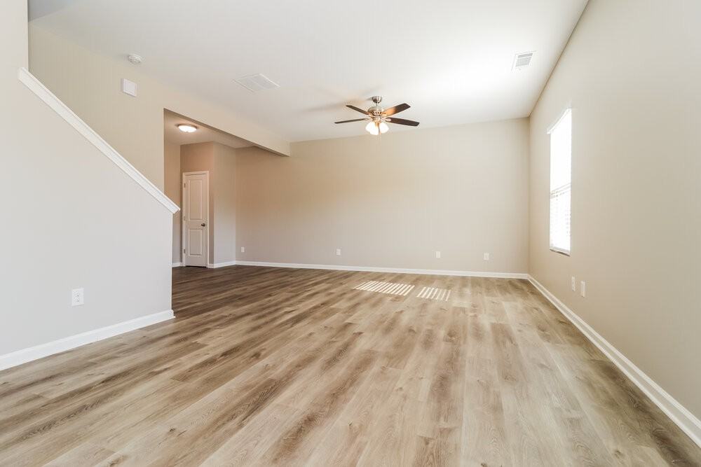 129 Aberdeen Way - Photo 5 of 17