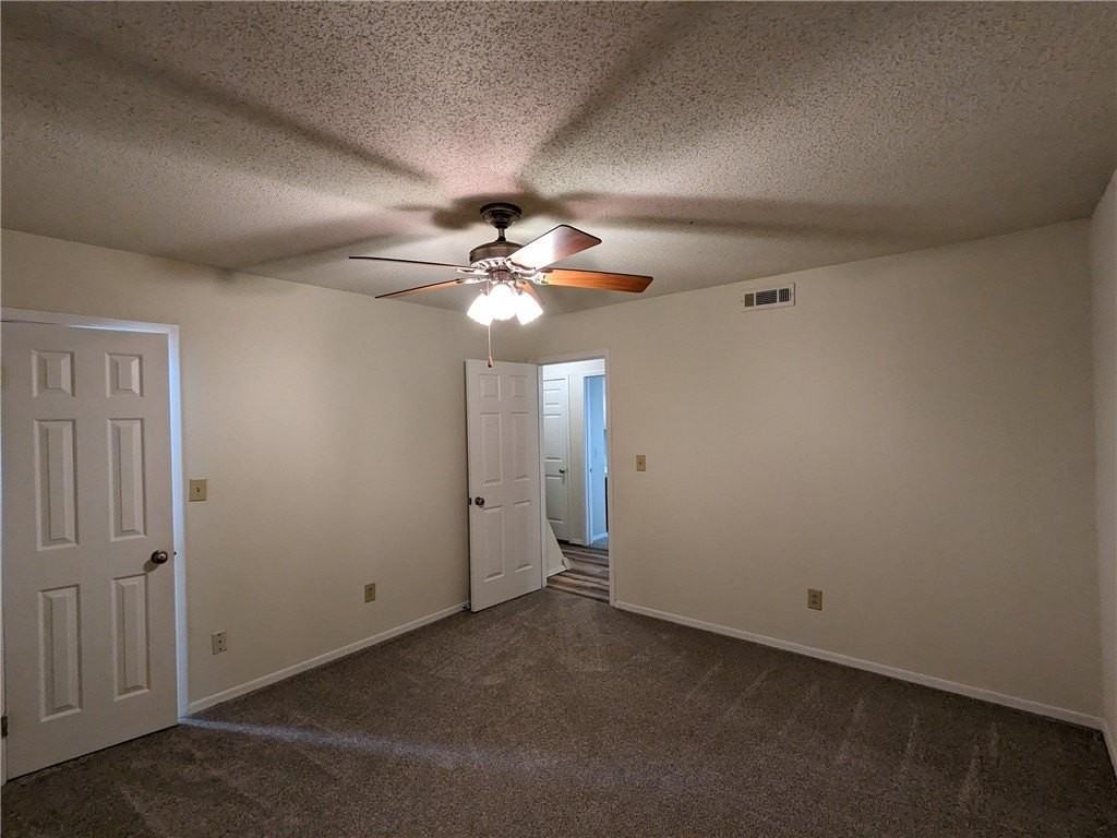 2437 N Brophy Ave #4 - Photo 7 of 14