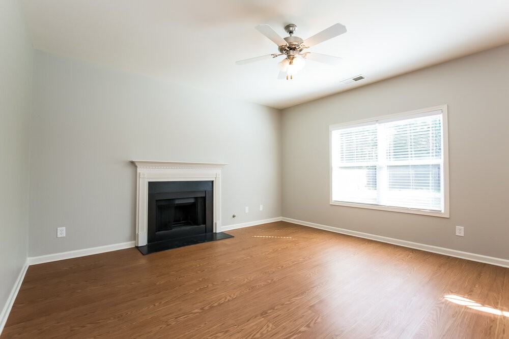 98 Mercer Ln - Photo 5 of 15