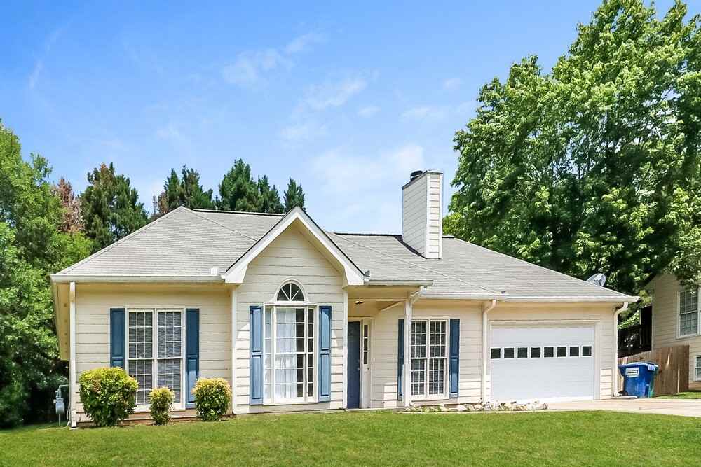 3935 Willowmeade Dr - Photo 2 of 25