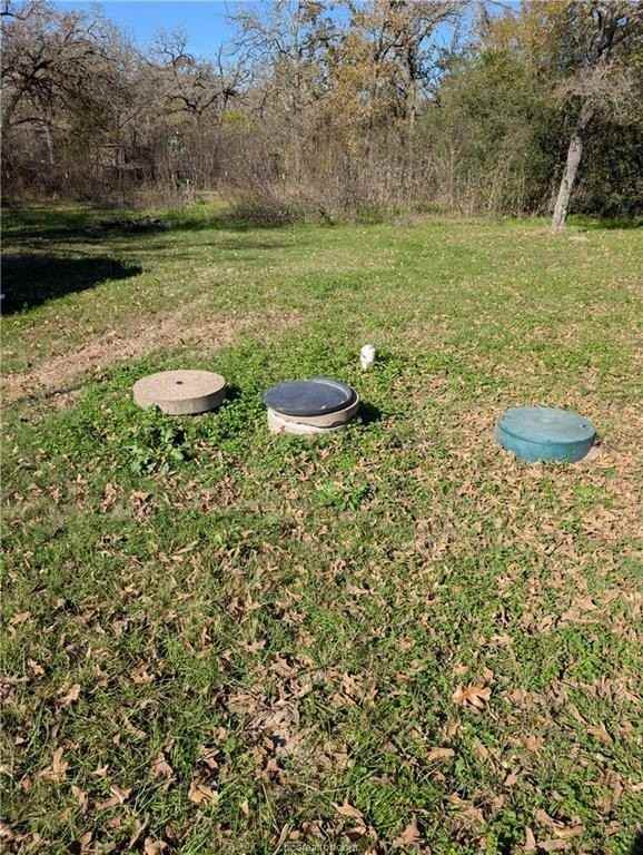 1524 Paradise Way - Photo 3 of 12