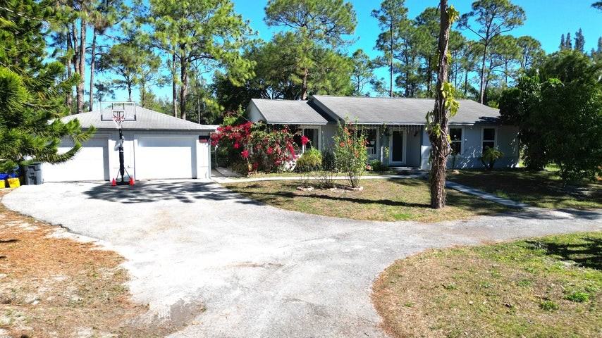 13619 57th Place North - Photo 2 of 8