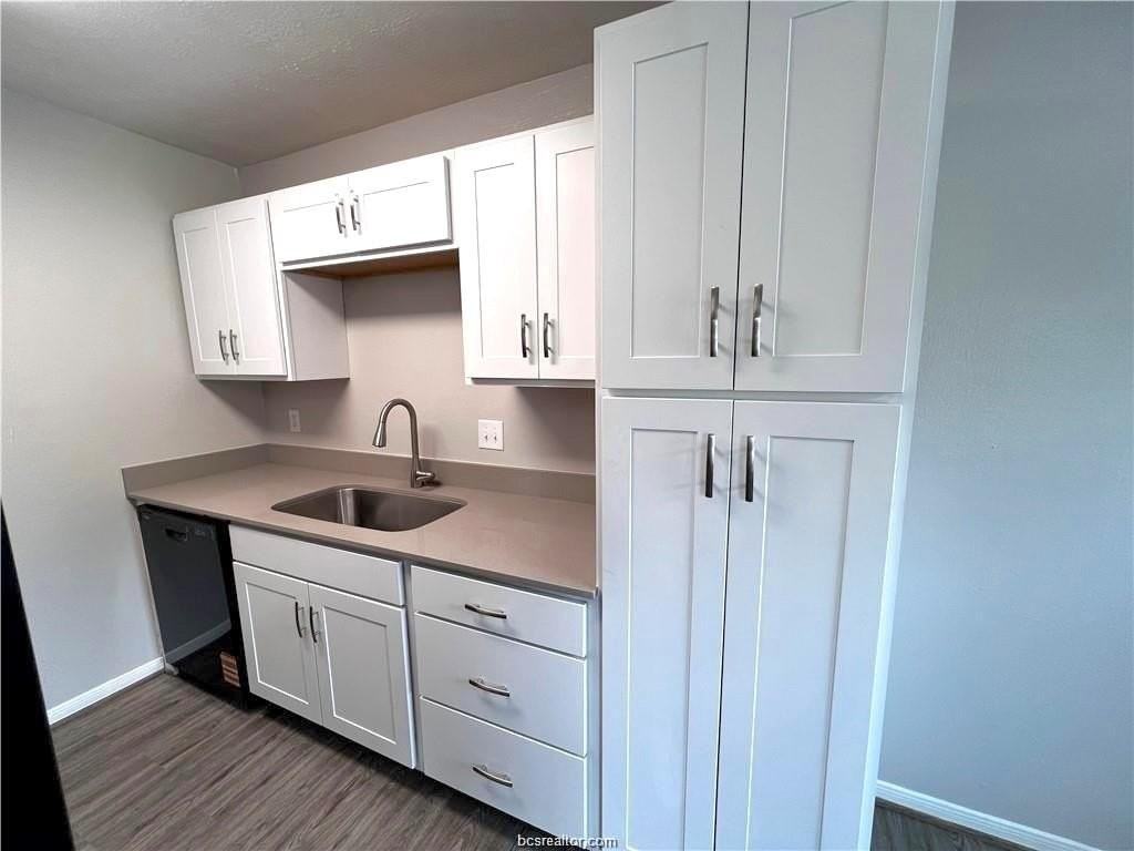 625 W Ridge Dr - Photo 3 of 13