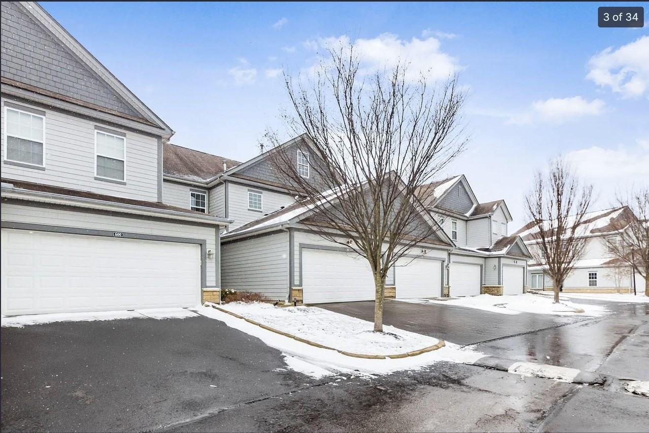 590 Redwood Ln - Photo 3 of 40