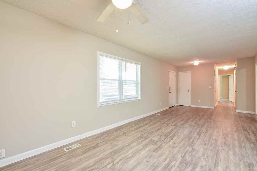 4624 Elm Ridge Ct - Photo 5 of 17