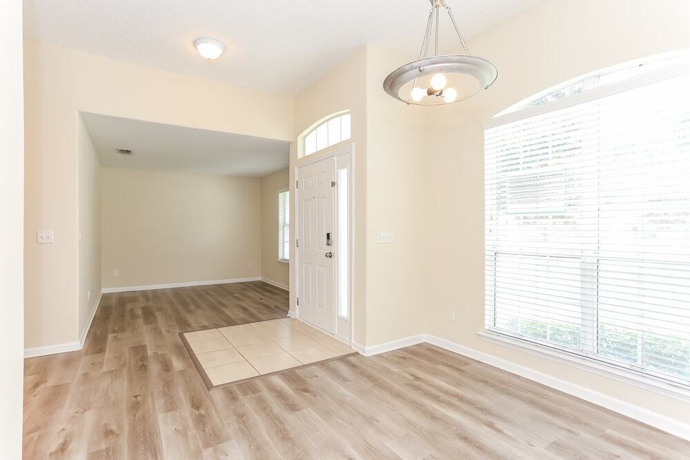 10367 Shelby Creek Rd S - Photo 6 of 17