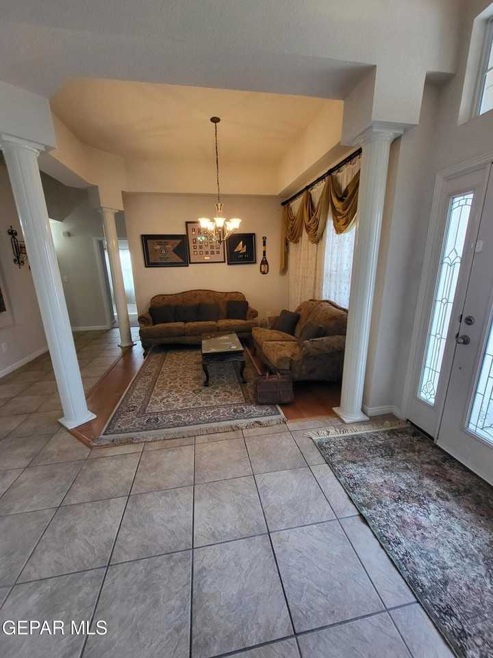 6354 Franklin View Dr - Photo 7 of 46