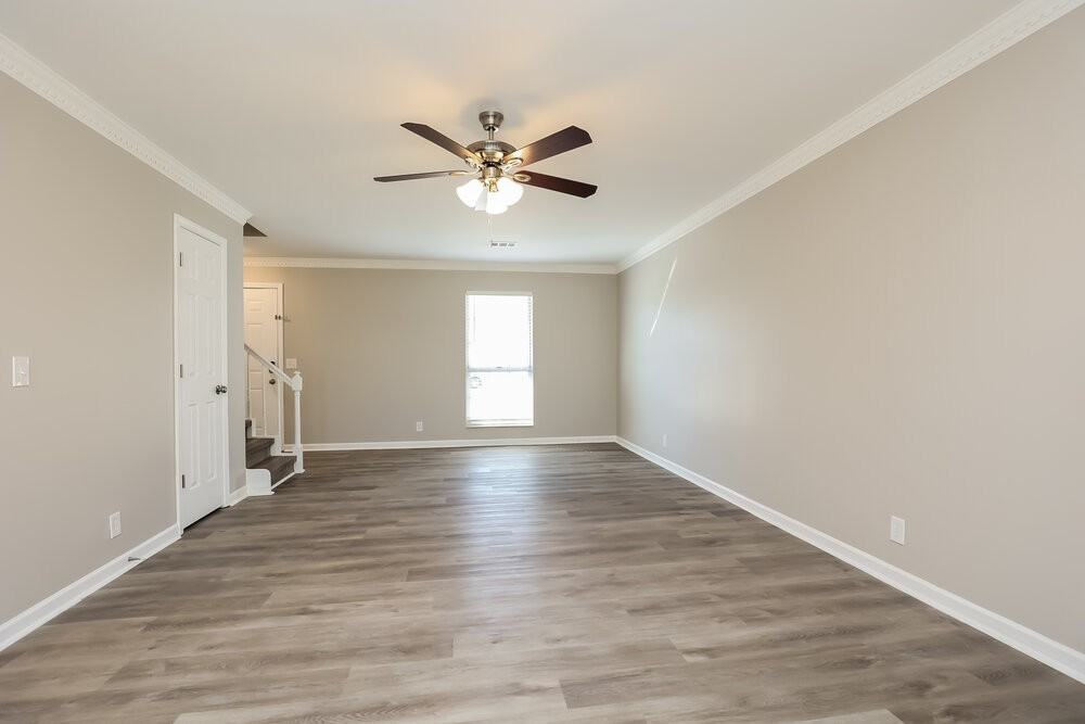 812 Dresden Ct - Photo 5 of 17