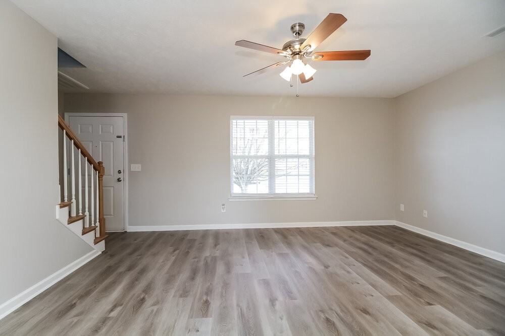 1016 Anna Gannon Dr - Photo 4 of 17