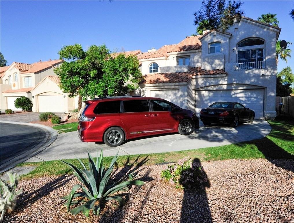 5432 Royal Vista Ln - Photo 4 of 11