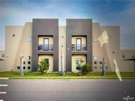 1308 E Daffodil #C - Photo 1 of 1