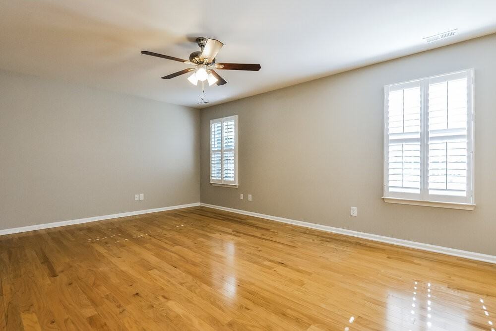 259 N Fuquay Springs Ave - Photo 2 of 14