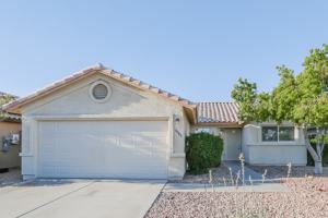 featured image of 16183 W Buchanan St