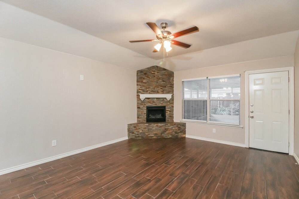 745 Poncho Ln - Photo 5 of 19