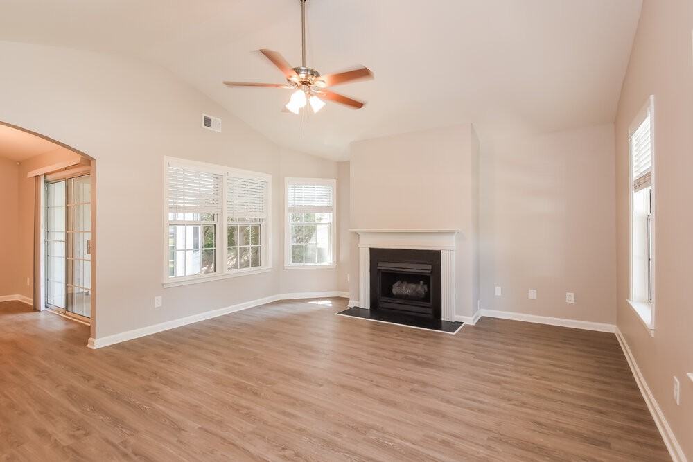 2010 Greenhill Pass - Photo 3 of 16