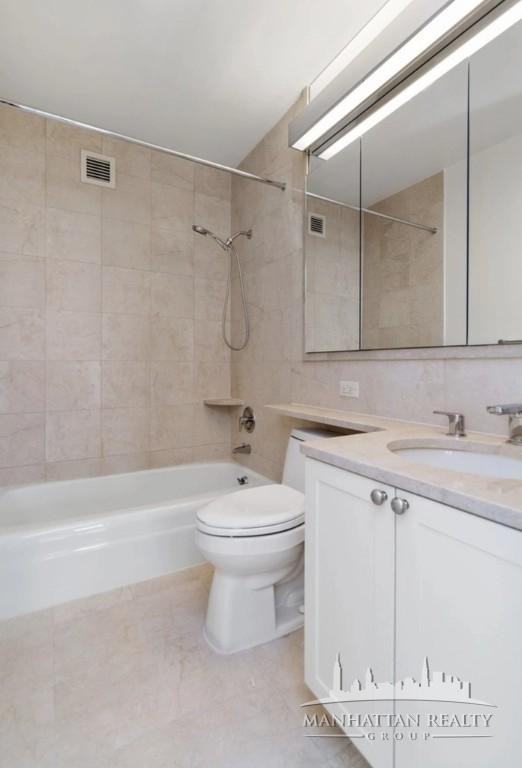 E 39th St #14H - Photo 6 of 6