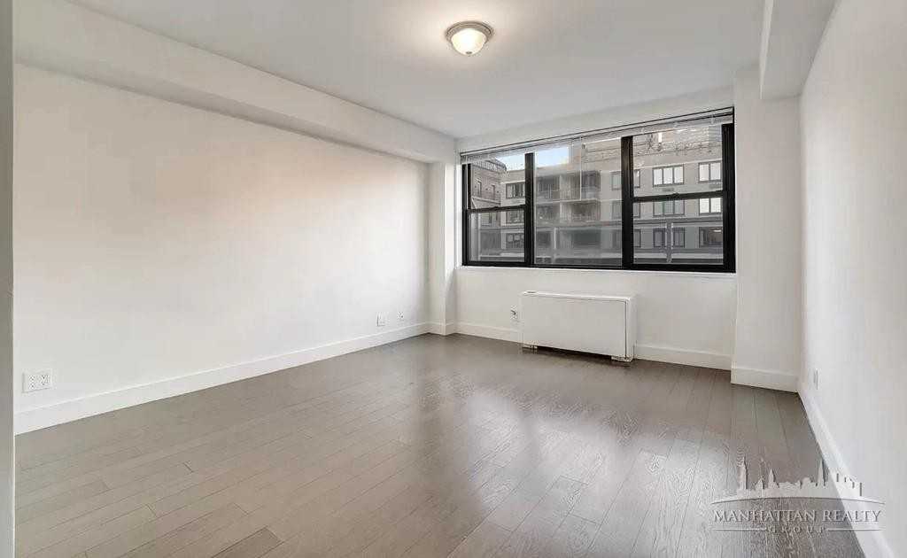 E 34th St #19H - Photo 6 of 9