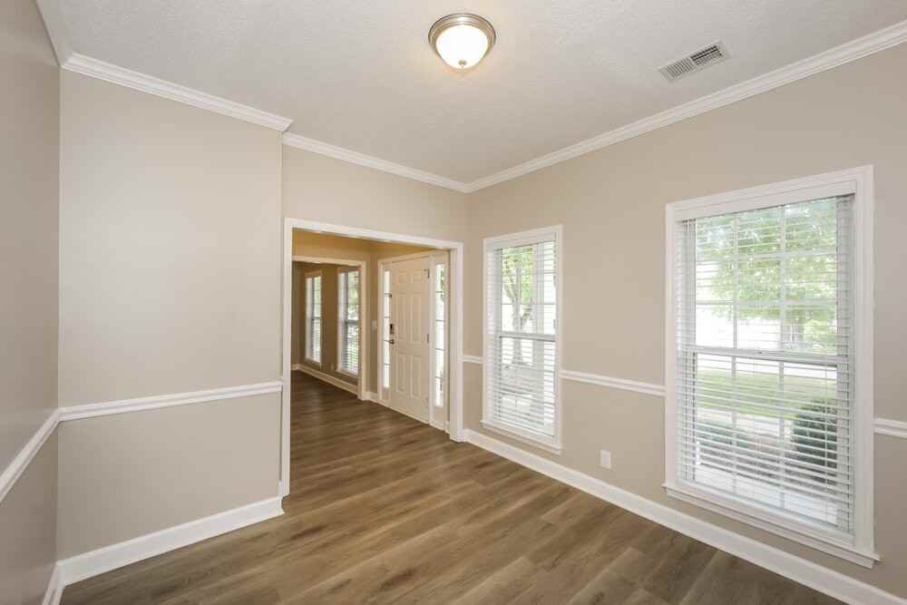 284 Baldwin Ct - Photo 5 of 17