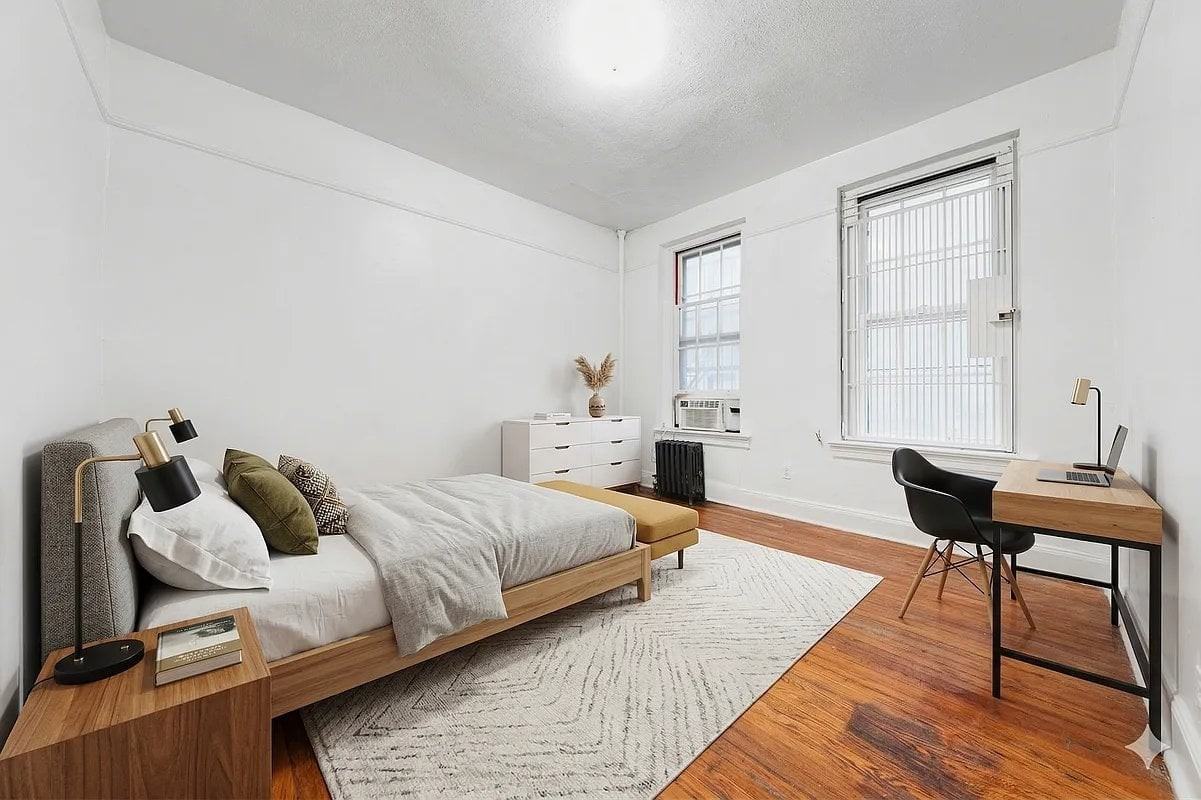 141 Essex St #2B - Photo 3 of 4