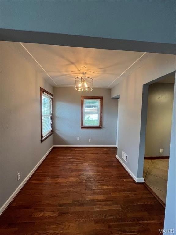 100 Ozark Dr - Photo 2 of 10