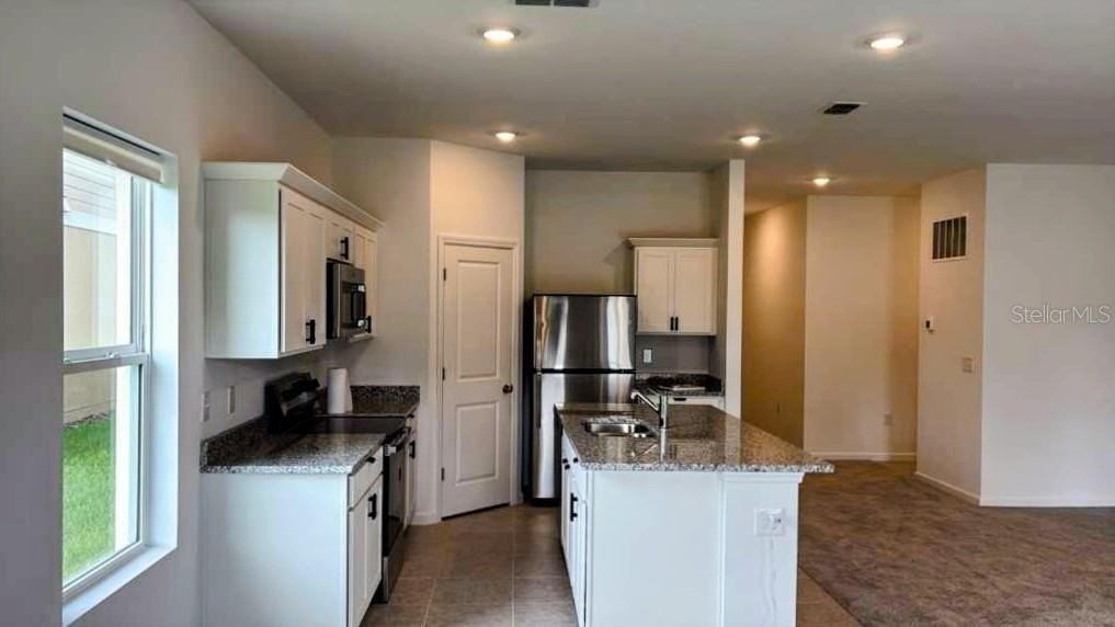 2449 Grey Hawk Dr - Photo 7 of 27