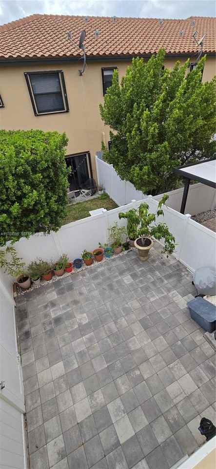 9208 West 33rd Court - Photo 5 of 29