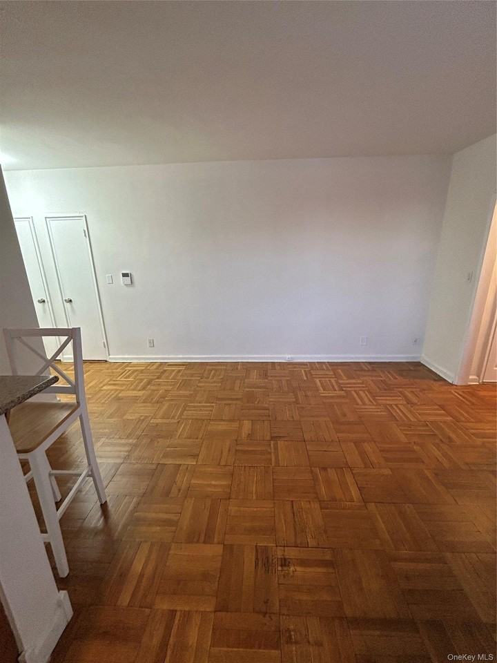 210 Pelham Rd #5P - Photo 3 of 25