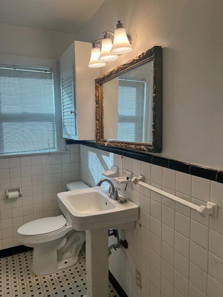 713 Cherokee Rd - Photo 7 of 10