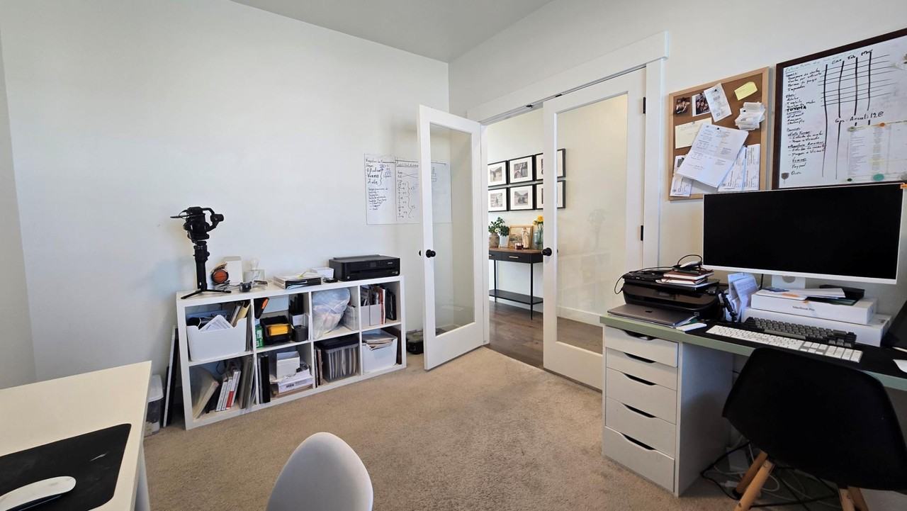 6711 W Yawkey Way - Photo 6 of 11