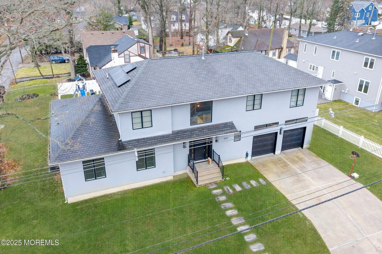 450 Wells Ave - Photo 2 of 38