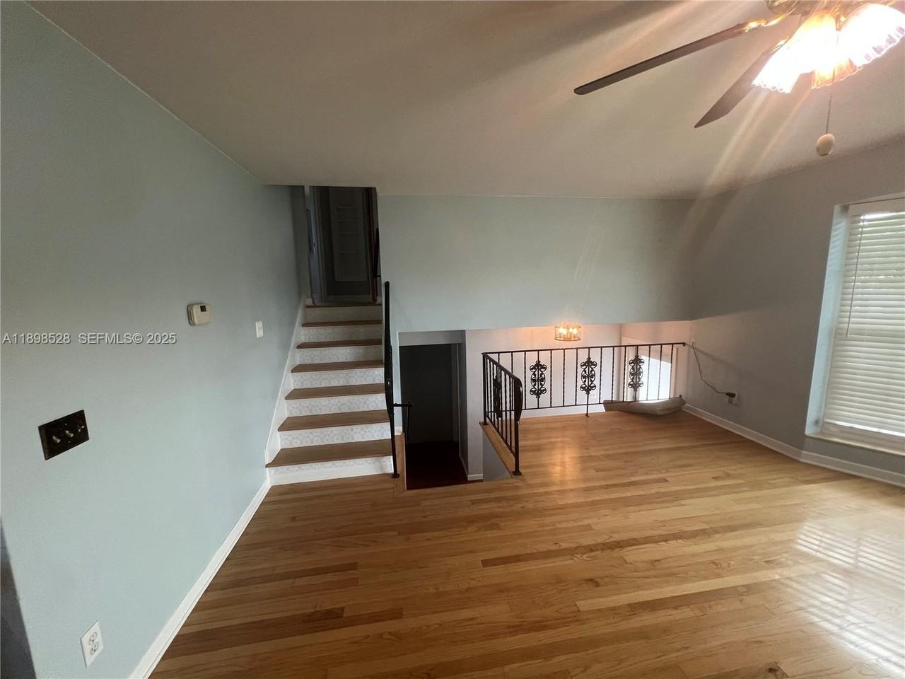 141 Northwest 72nd Way - Photo 4 of 11