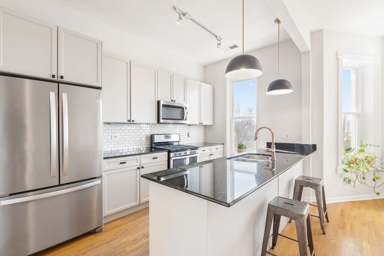 1460 W Ohio St #3F - Photo 5 of 11