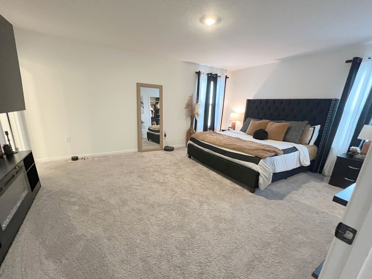 7223 Hawkes Bend St #1 - Photo 3 of 50