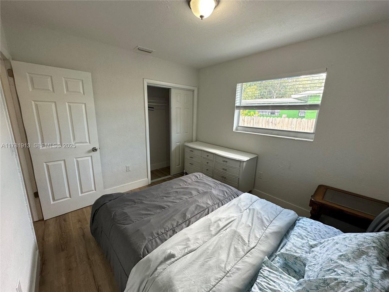 1185 Northwest 51st Street - Photo 4 of 19