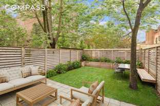 152 Underhill Ave #TH - Photo 1 of 1